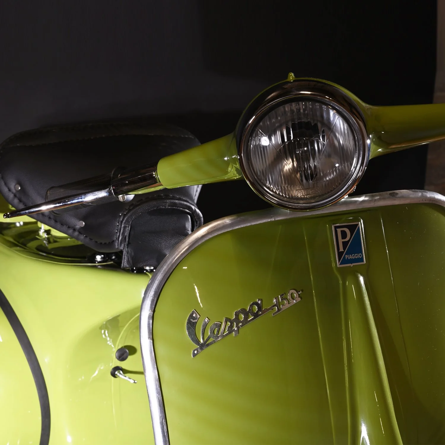 1970 VESPA 150 (V462: Licensed under Piaggio) — Vintage Metals